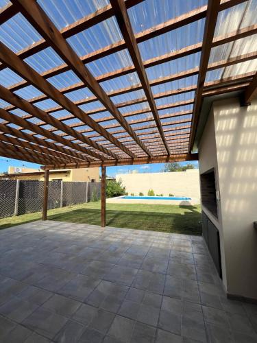 El Campito Casa con pileta en Monte