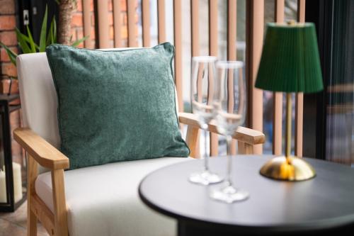 Set of 2 two-bedroom Serviced Apartments, Fulham & Chelsea, Sleeps 4, Londýn (fotografie 9)