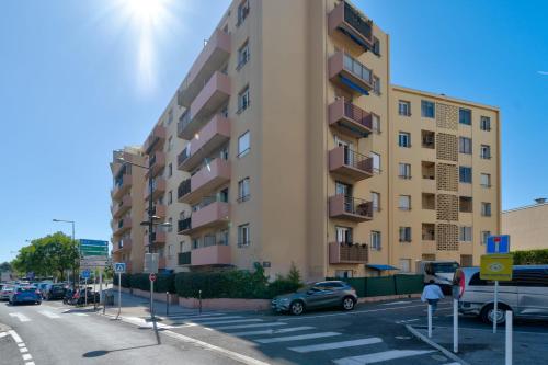 Appartement Rochat - Welkeys in Laval