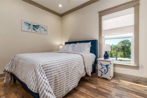 The Periwinkle New Listing Spring/Summer Availability! - image 3