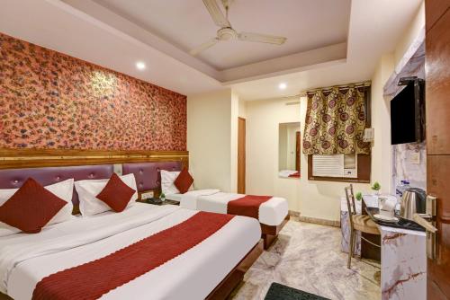 Hotel Coral Plaza - Near Connaught Place – Delhi, NY