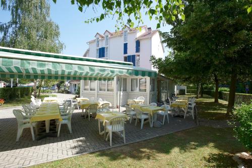 Hotel Strasbourg - Montagne Verte & Restaurant Louisiane