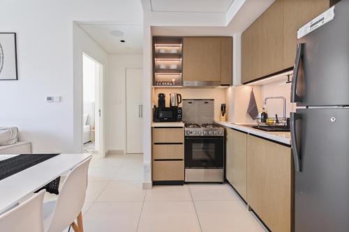 Sea & City Views - Burj Crown - 5 Min Walk to Mall, Dubaj (zdjęcie 10)