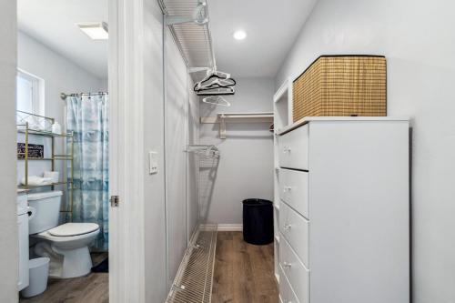 Renovated 3 Bedroom by Downtown in National City, USA
