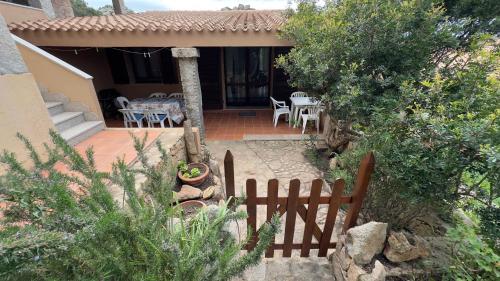 Casa Azul villa e piscina relax Costa Paradiso Sardegna