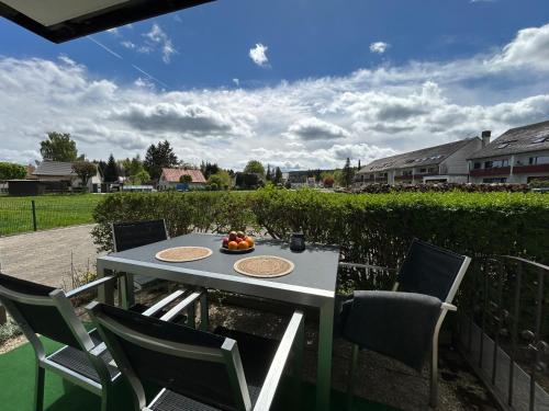 Erkély/terasz, Gemütliches 2-Zimmer-Apartment im Fichtelgebirge - nahe der Skipiste mit Terrasse & Free Parking (Gemutliches 2-Zimmer-Apartment im Fichtelgebirge - nahe der Skipiste mit Terrasse & Free Parking) in Mehlmeisel