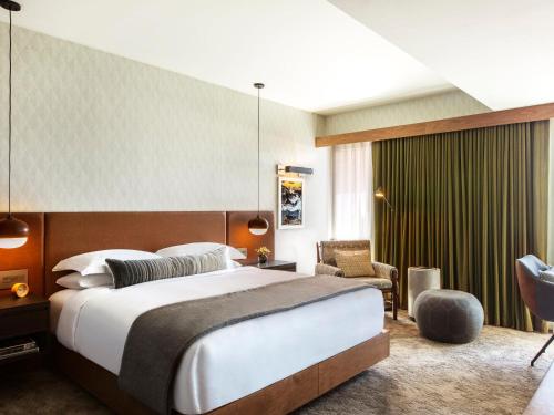 Kimpton - Armory Hotel Bozeman by IHG, Bozeman