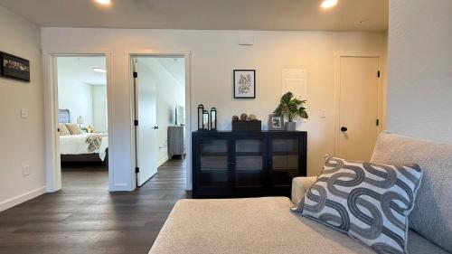 Instalaciones, Homestead Village - Two Bedroom Condo Balcony in Sandpoint (ID)