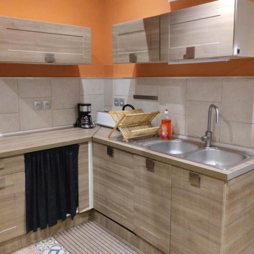 House 20 minutes from Geneva & beaches in Szentcergues
