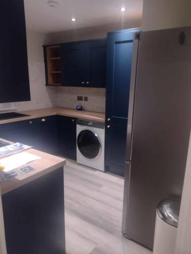 Gilmerton Dykes Av, Edinburgh