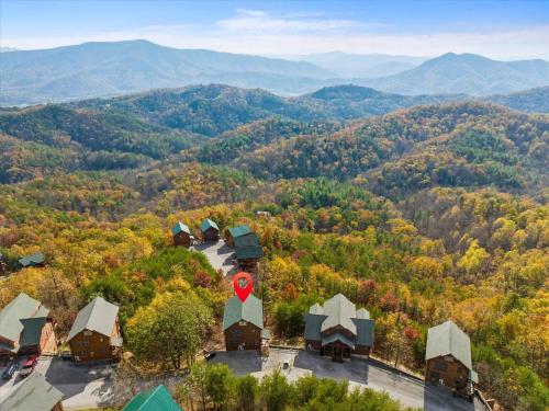 Iekārtas, Stunning Smoky Mountain Views! - 3 King Bedrooms in Wears Valley (TN)