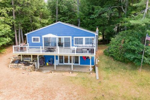 Hermit Lake Escape Family Fun - Beachfront BBQ - main image