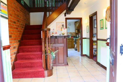 Eagles Guest House - image 3