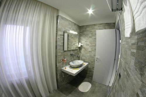 Hotel Luxor - image 5