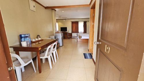 Facilities, Subic Waterfront View Resort in Subic (Zambales)
