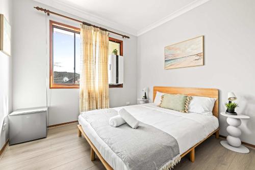 Live in Comfort - Ensuite Double Room in the Heart of Belmore in Marrickville