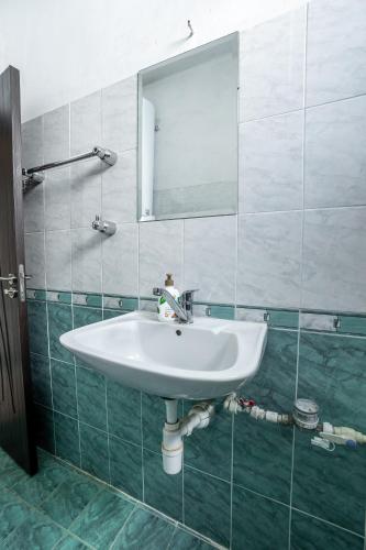 Salts Market 3BR Retreat by BulgarianHomes, Sofia (photo 10)
