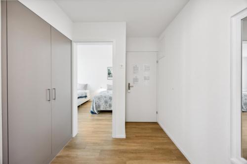UP&GREAT Apartments - Chic Urban Homes 3