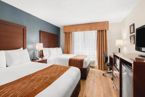 Comfort Inn & Suites Vancouver Downtown City Center - image 8