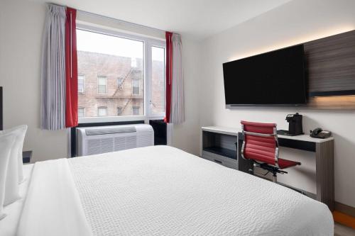 Ramada by Wyndham Brooklyn Near Flatbush - image 6