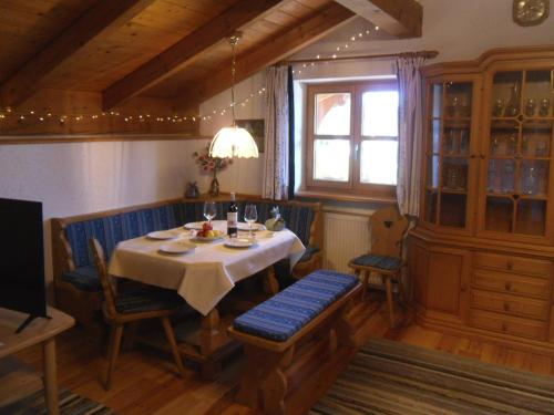 Ferienwohnung Buchner | Chiemgau Karte in กราสเซา