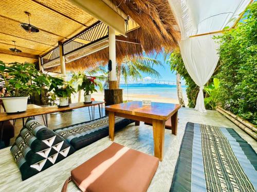 The Scenery Beach Resort