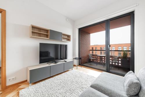 Rotermann Quarter Apartment with Rooftop Terrace & Panoramic View, Tallinn (Foto 9)