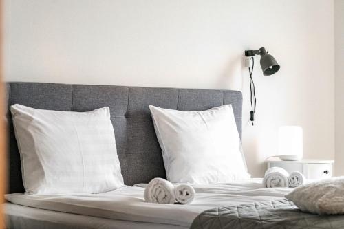 Rotermann Quarter Apartment with Rooftop Terrace & Panoramic View - image 2