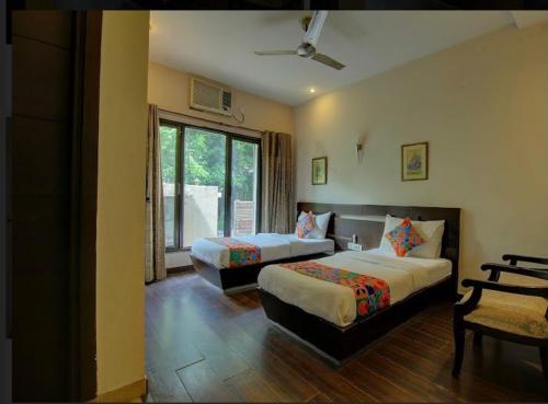 Phoenix Hospitality - image 3