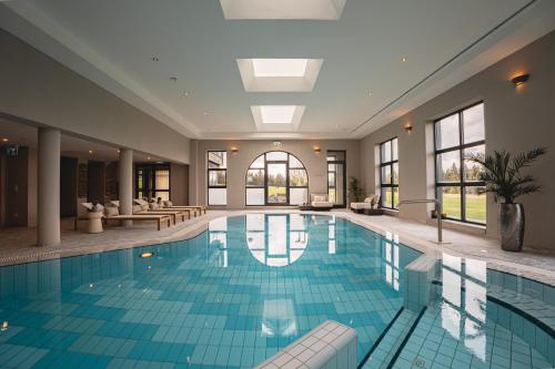 Spa, Naturhotel Sachsenbaude Oberwiesenthal - Indoor-Pool & Outdoor-Whirlpool in Oberwiesenthal