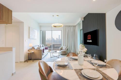 Livbnb Suites - Lavish 2BR w/ Burj Khalifa Views & Near Dubai Mall, Dubaï (photo 8)