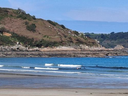 pludmale, Kersouri - grande maison proche plages in Plestena Legrēva