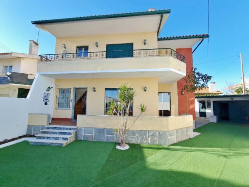 ทัศนียภาพภายนอกโรงแรม, Mbird Rosario Family House in ปัมปิลเยย์รา