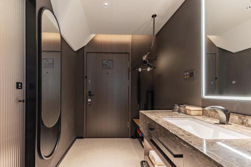 Atour Hotel Shanghai Xujiahui Stadium, Szanghaj (zdjęcie 4)