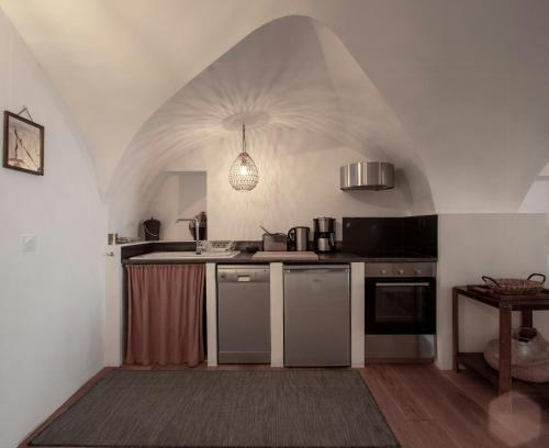 A szálláshely kívülről, Former Sheepfold With Natural Shared Pool In Drôme (Former Sheepfold With Natural Shared Pool In Drome) in Puy Saint Martin