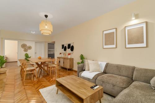 Ofi Continental - 3BR, Koukaki, Athen