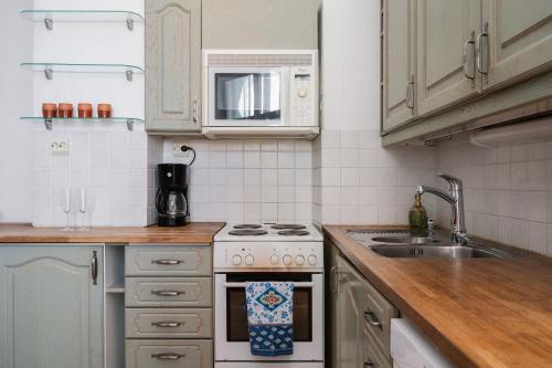 Kitchen, Vintage 1BR Apt in Kamppi with Perfect Location near Sibelius Park