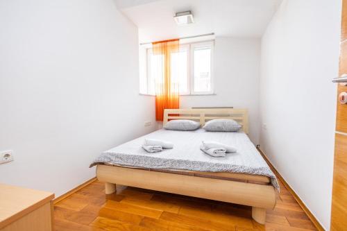 Three-Bedroom Apartment image 4