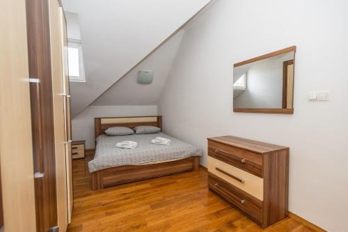 Three-Bedroom Apartment image 1