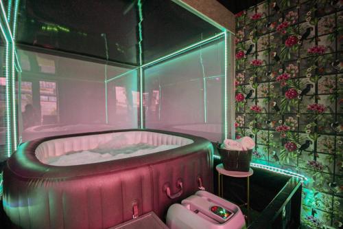Unique Penthouse with Jacuzzi & Garden, Birmingham (fotografie 3)