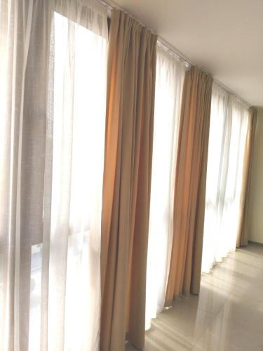 Apartment on Koriatovychiv Street, Kam"janec'-Podil's'kyj (foto 3)