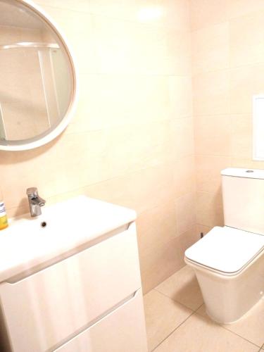 Apartment on Koriatovychiv Street, Kam"janec'-Podil's'kyj (foto 11)
