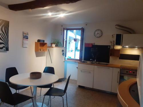 kuhinja, Casa Eva - OsoleMio in Sessa