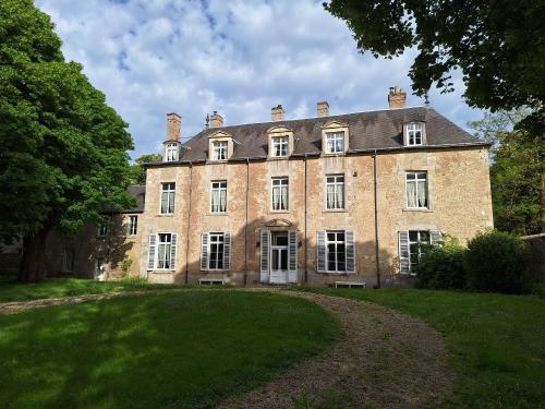 Château de charme et parc privé - 2h de Paris gîte à louer Bois de la Courie