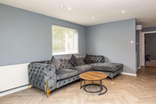 Modern & Stylish 3 Bedroom Home in Peterborough, Peterborough (zdjęcie 3)