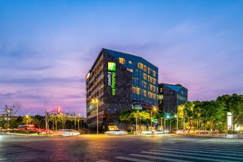 Holiday Inn Express Shanghai Hongqiao CBD by IHG, Shanghai (Foto 6)