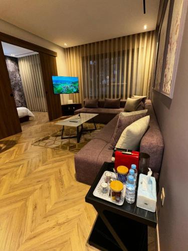 Studio chaleureux 50m2 avec cuisine au centre de casa et proche du tramway ghandi, Casablanca (foto 3)