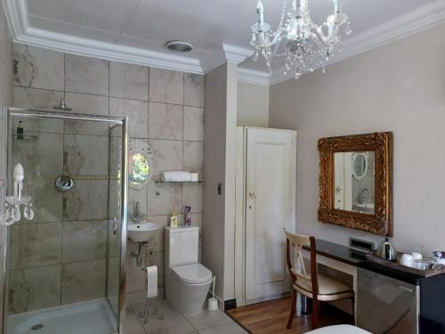 VAAL RIVER GUEST HOUSE in 밴더바일 파크