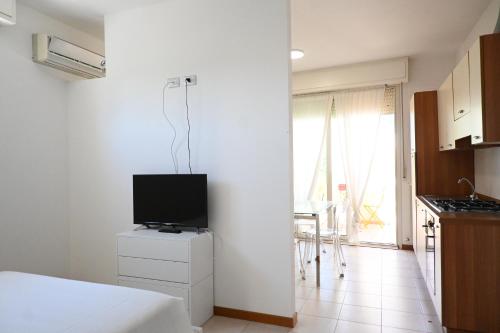 SE170 - Senigallia, monolocale vista mare con aria condizionata, Senigallia (zdjęcie 6)