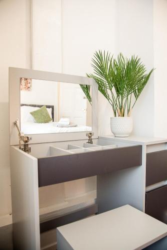 Liverpool 6 beds, Up to 22 percent- Contractors Dream, Liverpool (photo 2)